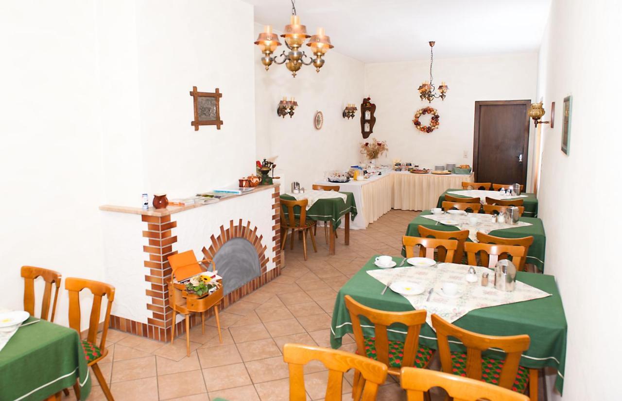 Hotel & Restaurant - Gasthaus Brandner Trendelburg Экстерьер фото